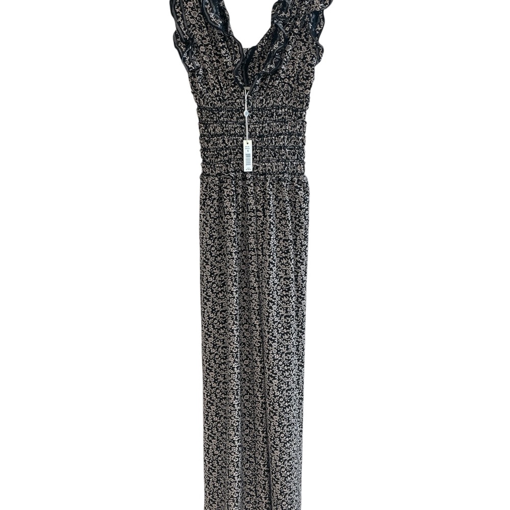 Max Studio Black Sleeveless V-Neck Maxi Dress